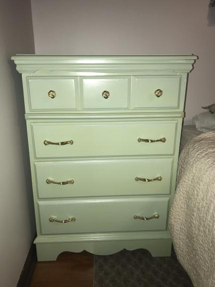 Dresser for sale in Iowa City IA